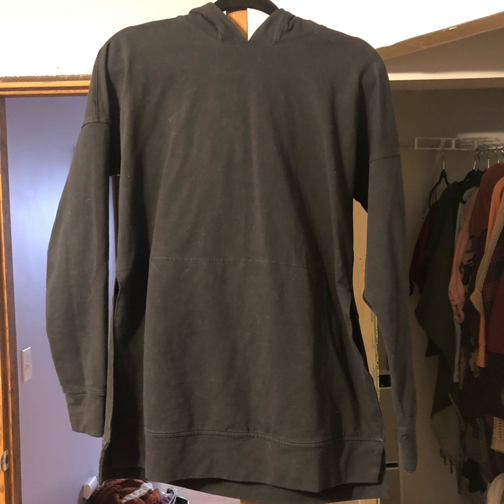 Lululemon sweater